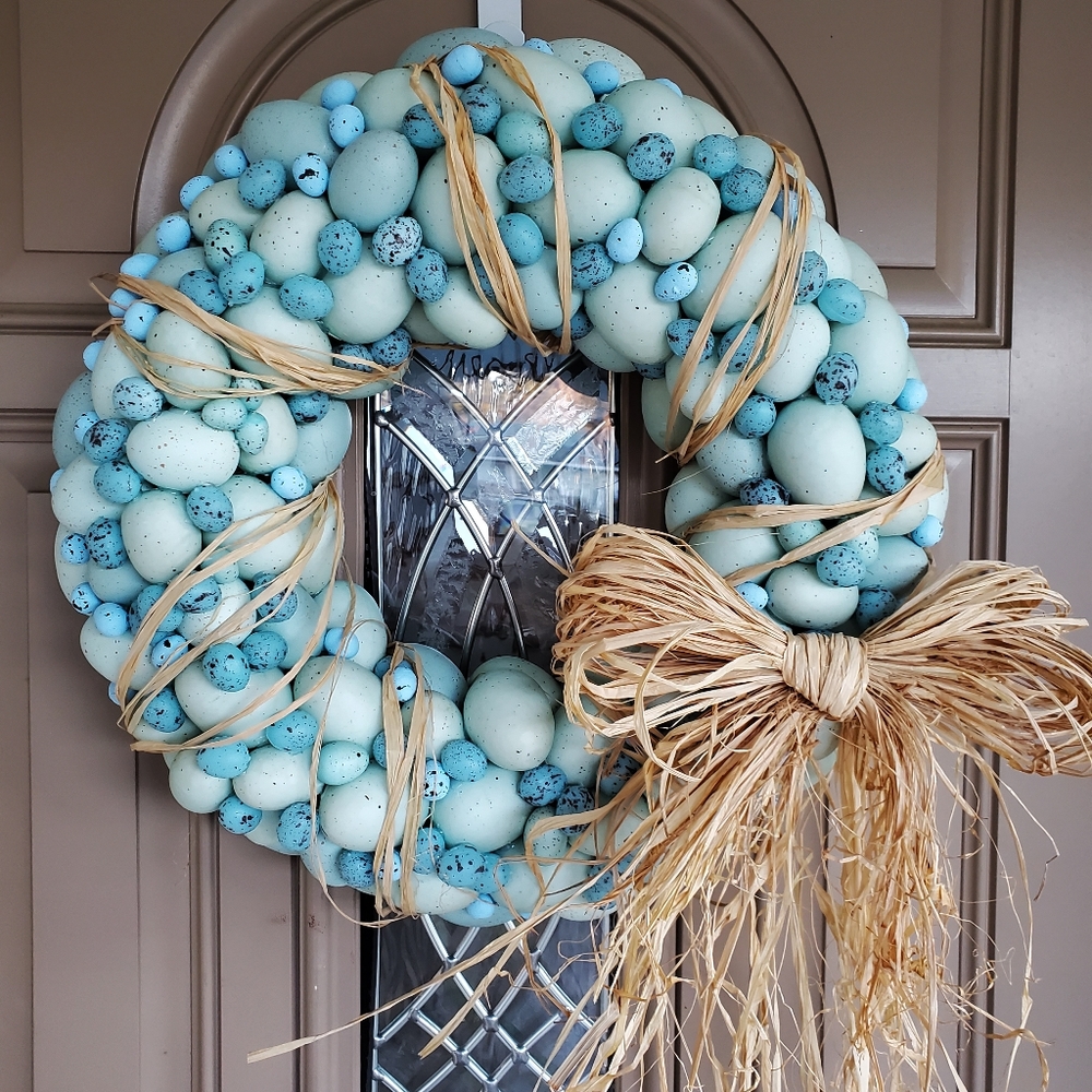 Blue Toned 18" Easter Egg Wreath